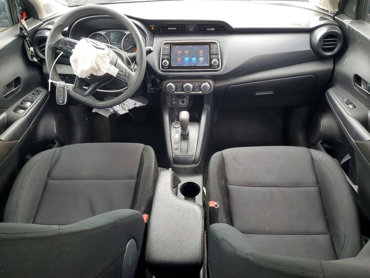 2023 NISSAN KICKS S photo 15