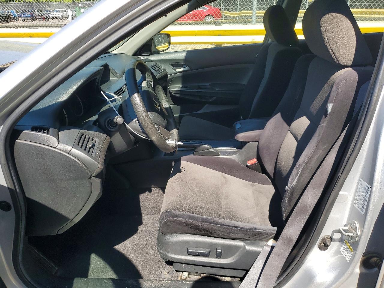2008 HONDA ACCORD LXP photo 13