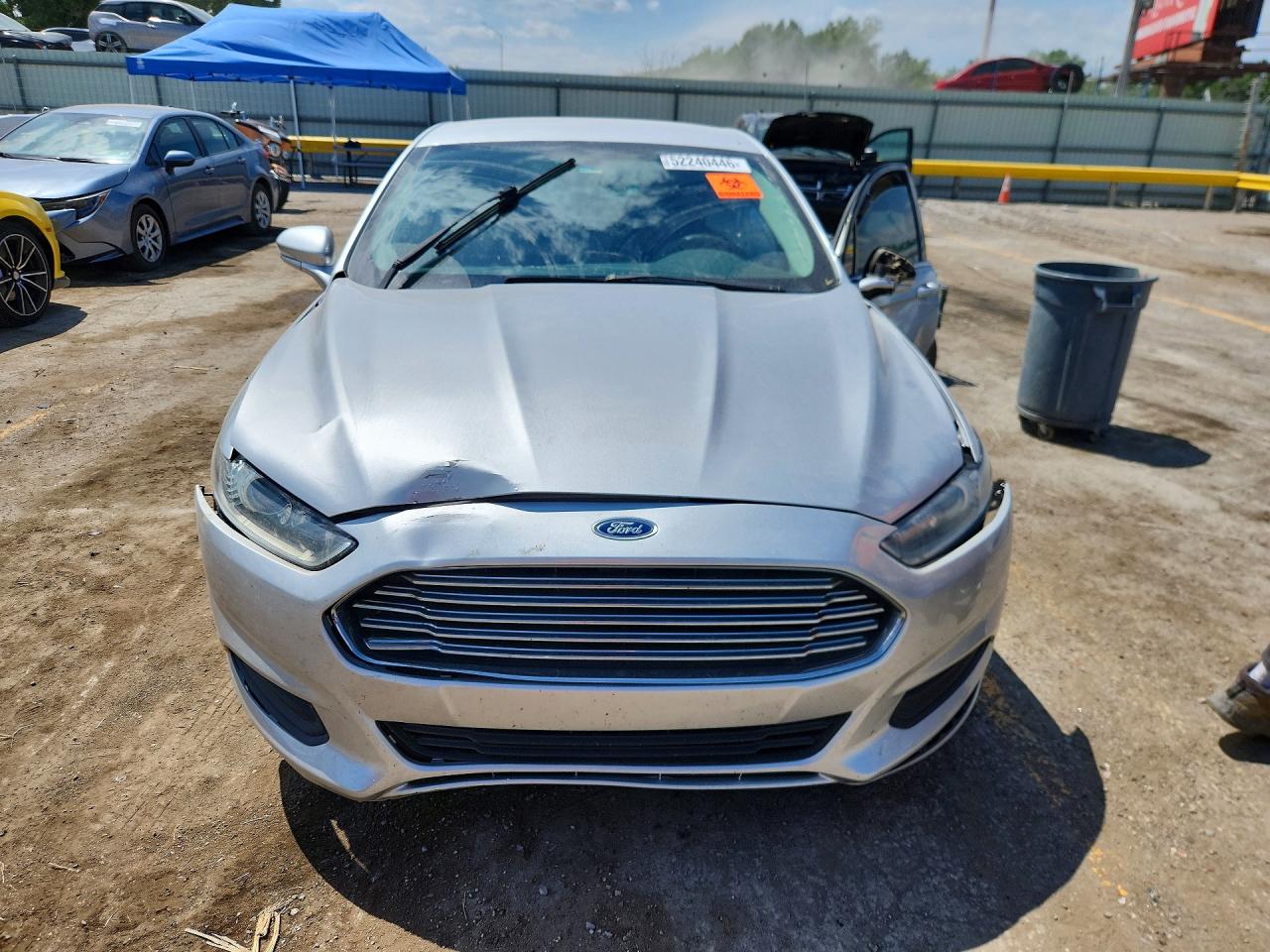 2015 FORD FUSION photo 13