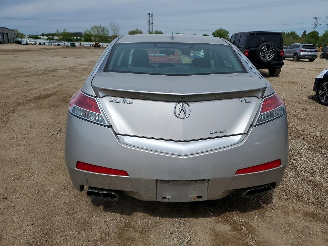 2010 ACURA TL photo 11