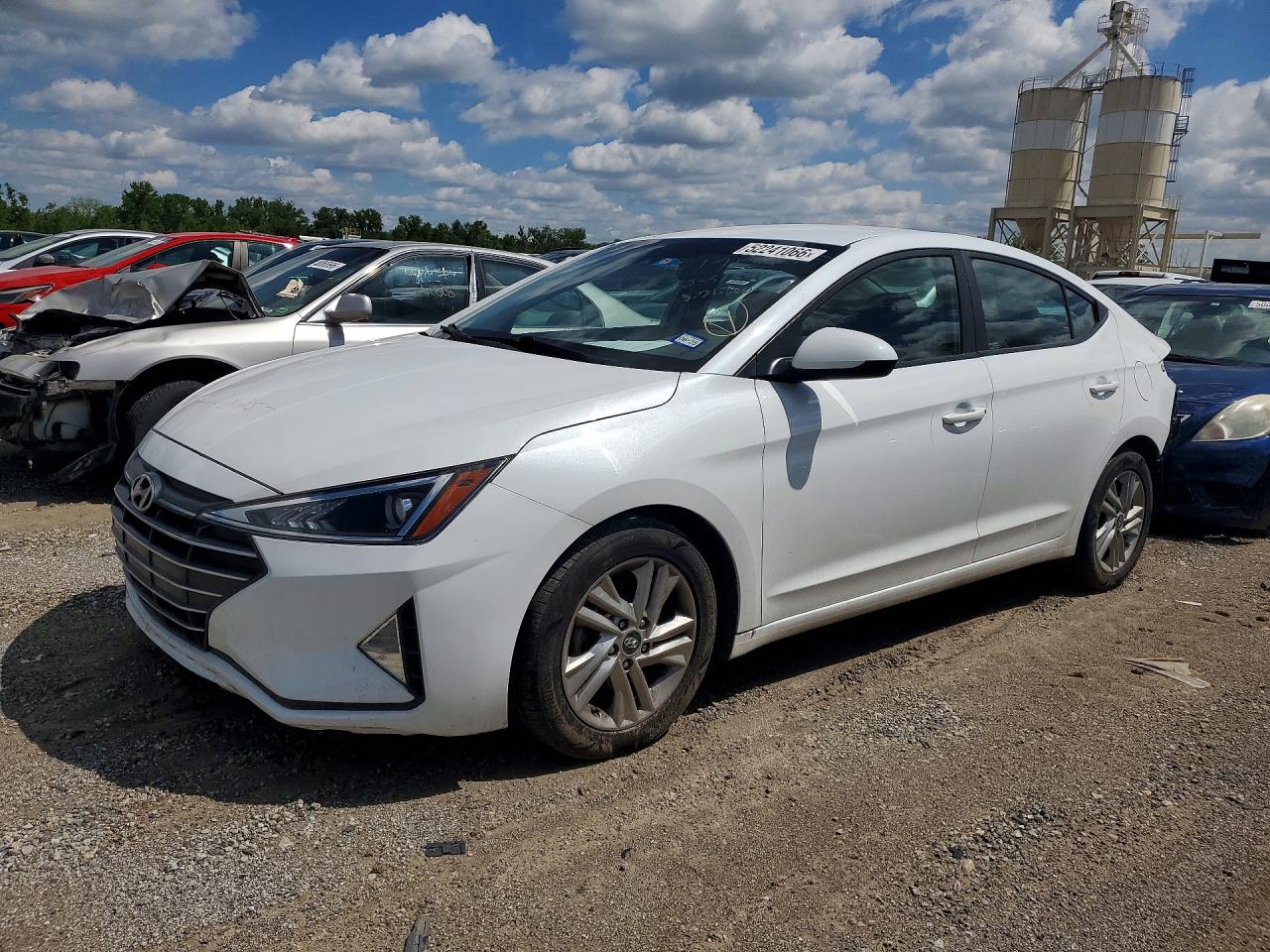 2020 HYUNDAI ELANTRA