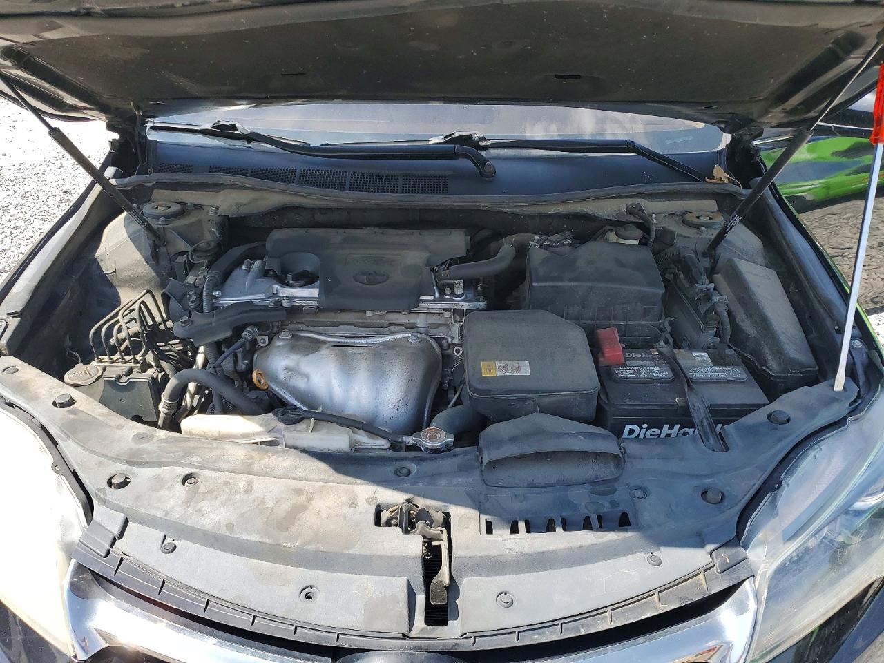 2017 TOYOTA CAMRY SE photo 11