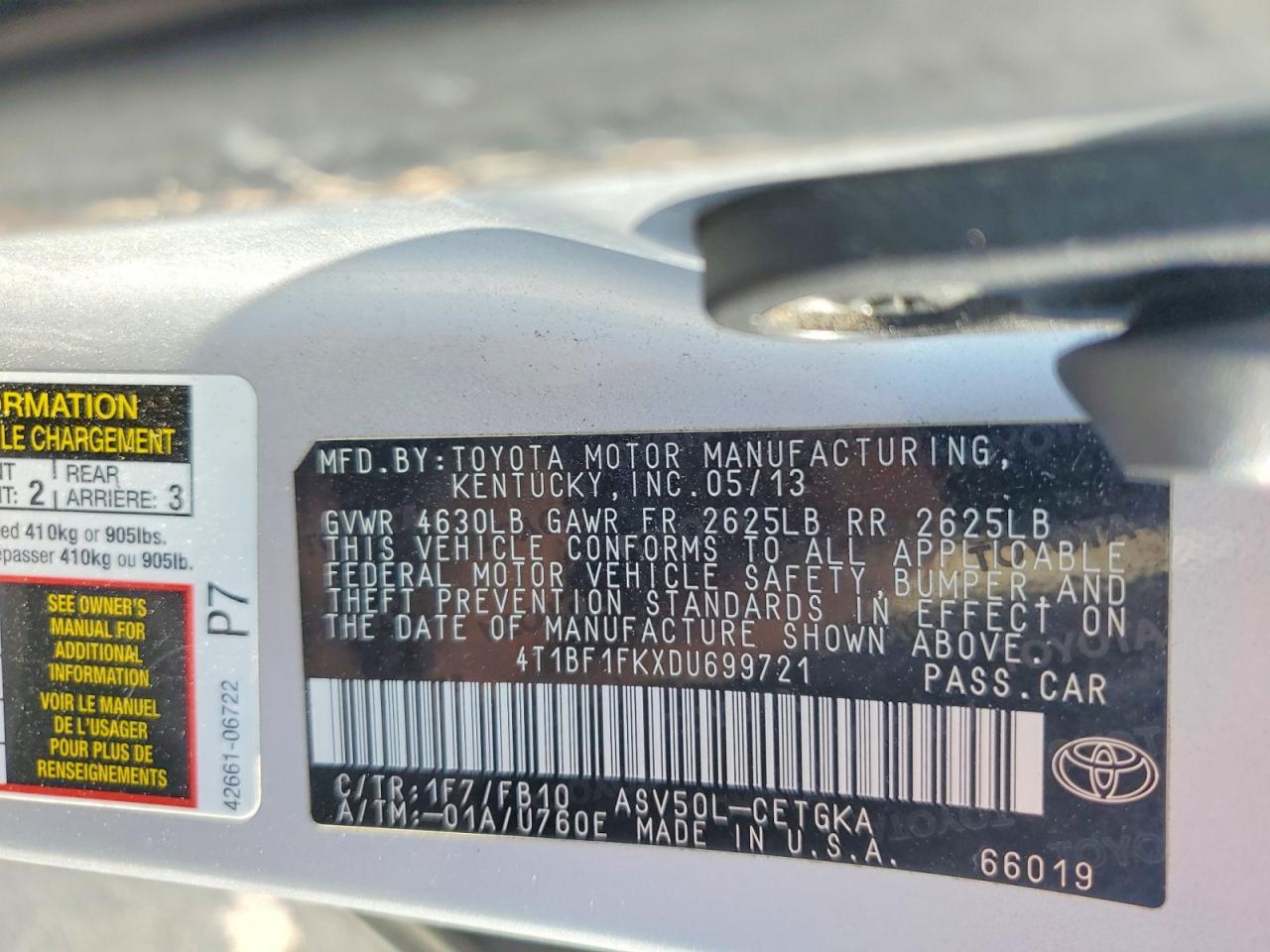 2013 TOYOTA CAMRY XLE photo 34