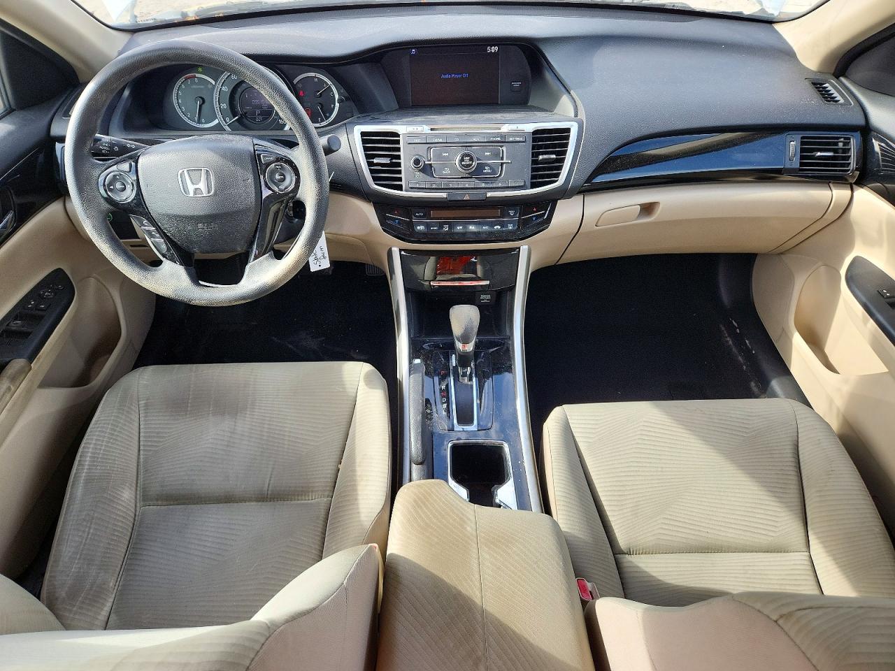 2016 HONDA ACCORD LX photo 15