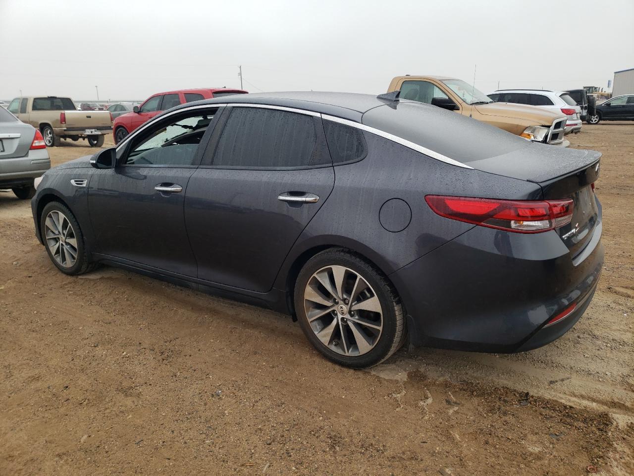 2018 KIA OPTIMA S photo 4