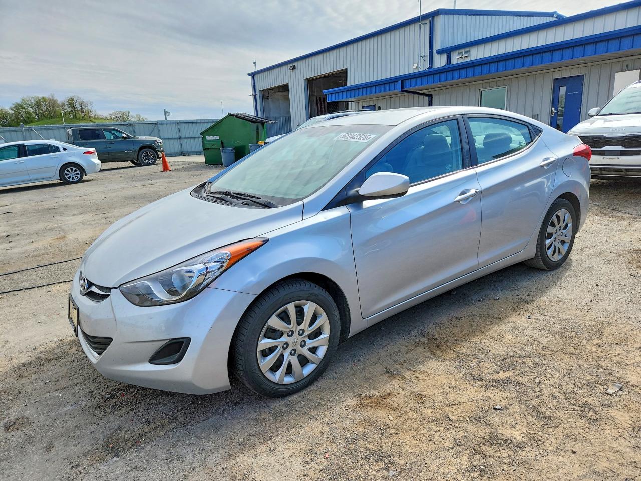 2013 HYUNDAI ELANTRA