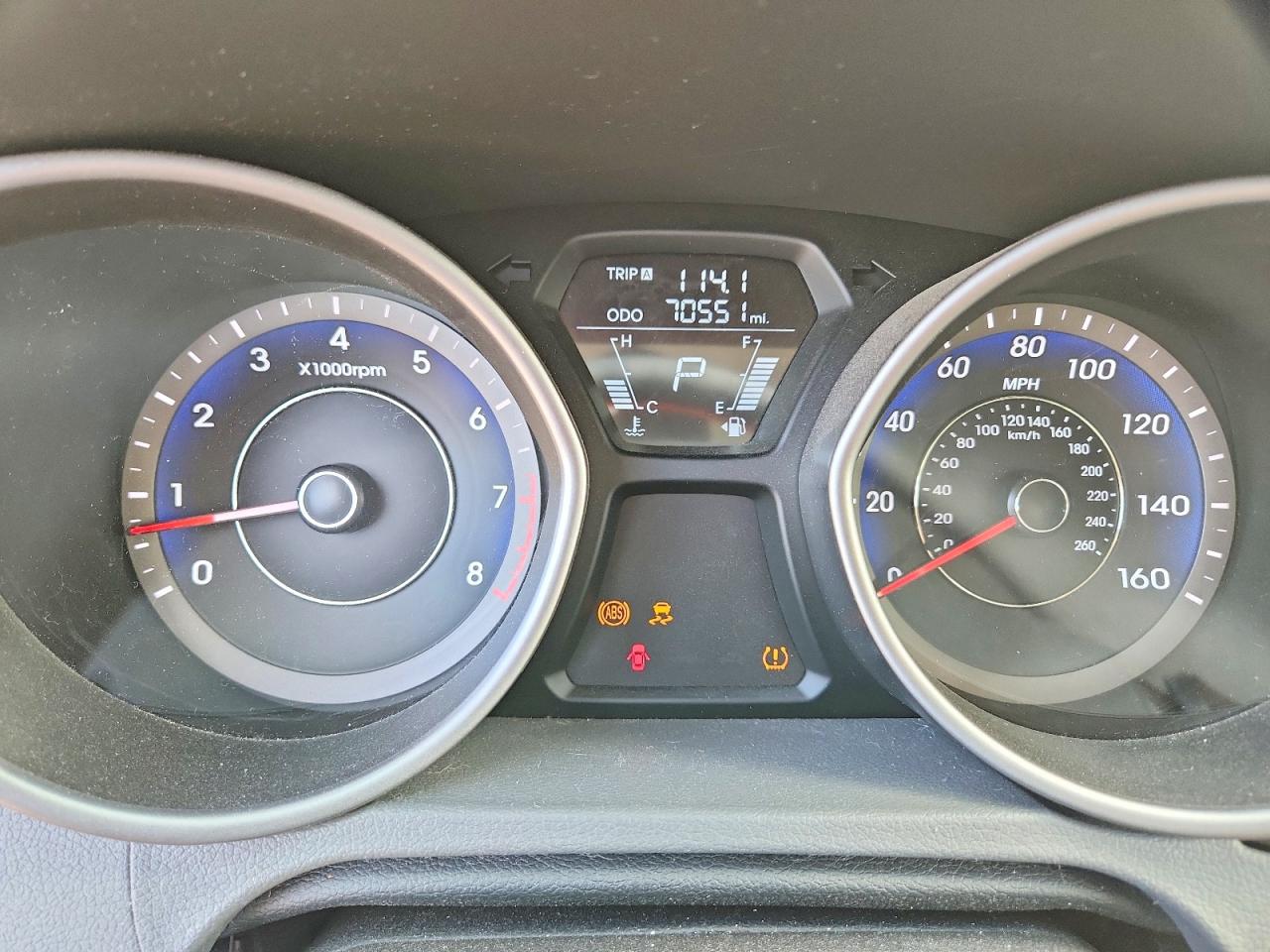 2013 HYUNDAI ELANTRA GLS photo 25