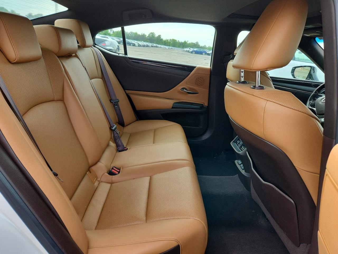 2020 LEXUS ES 350 photo 19