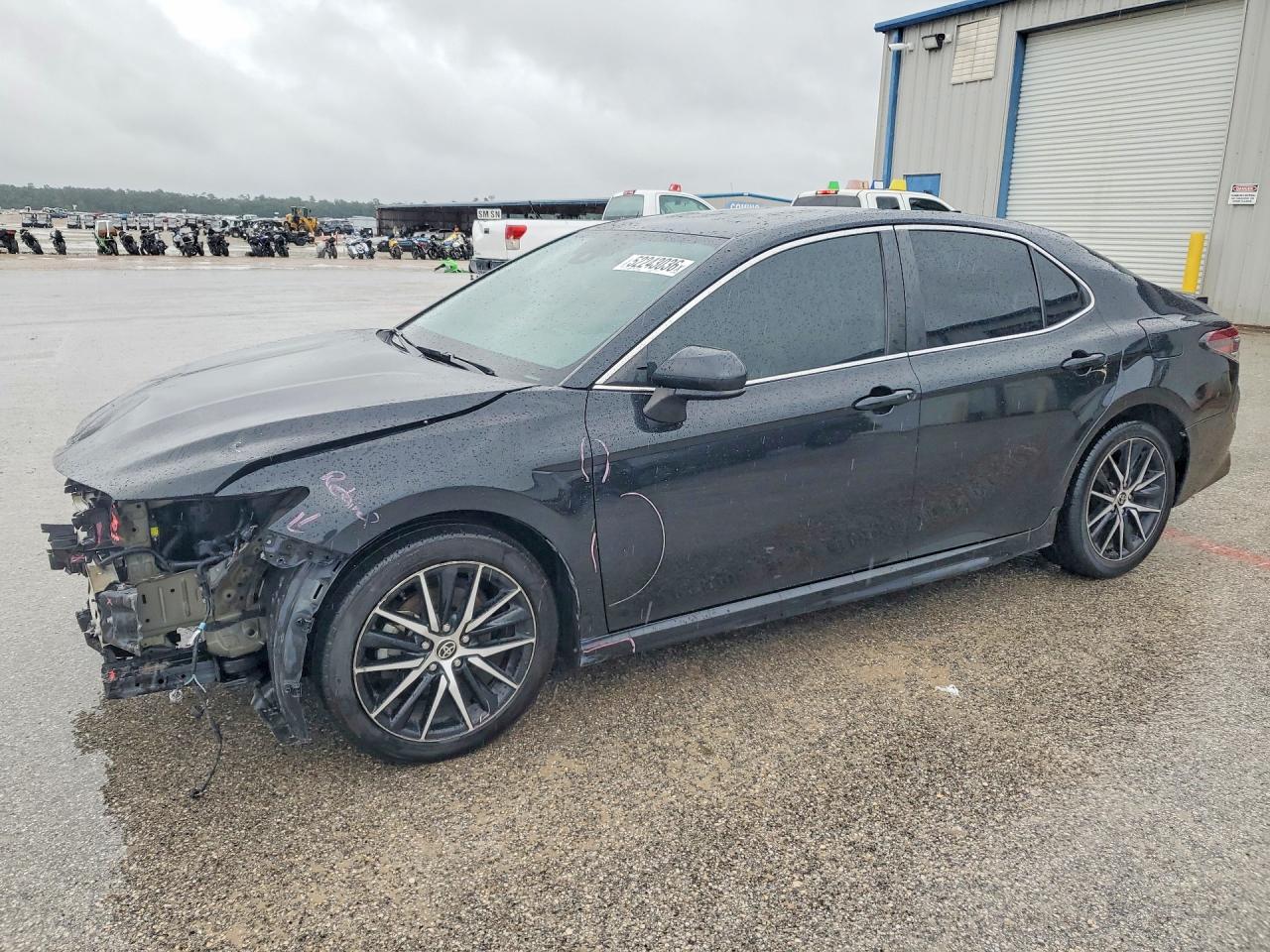 2021 TOYOTA CAMRY