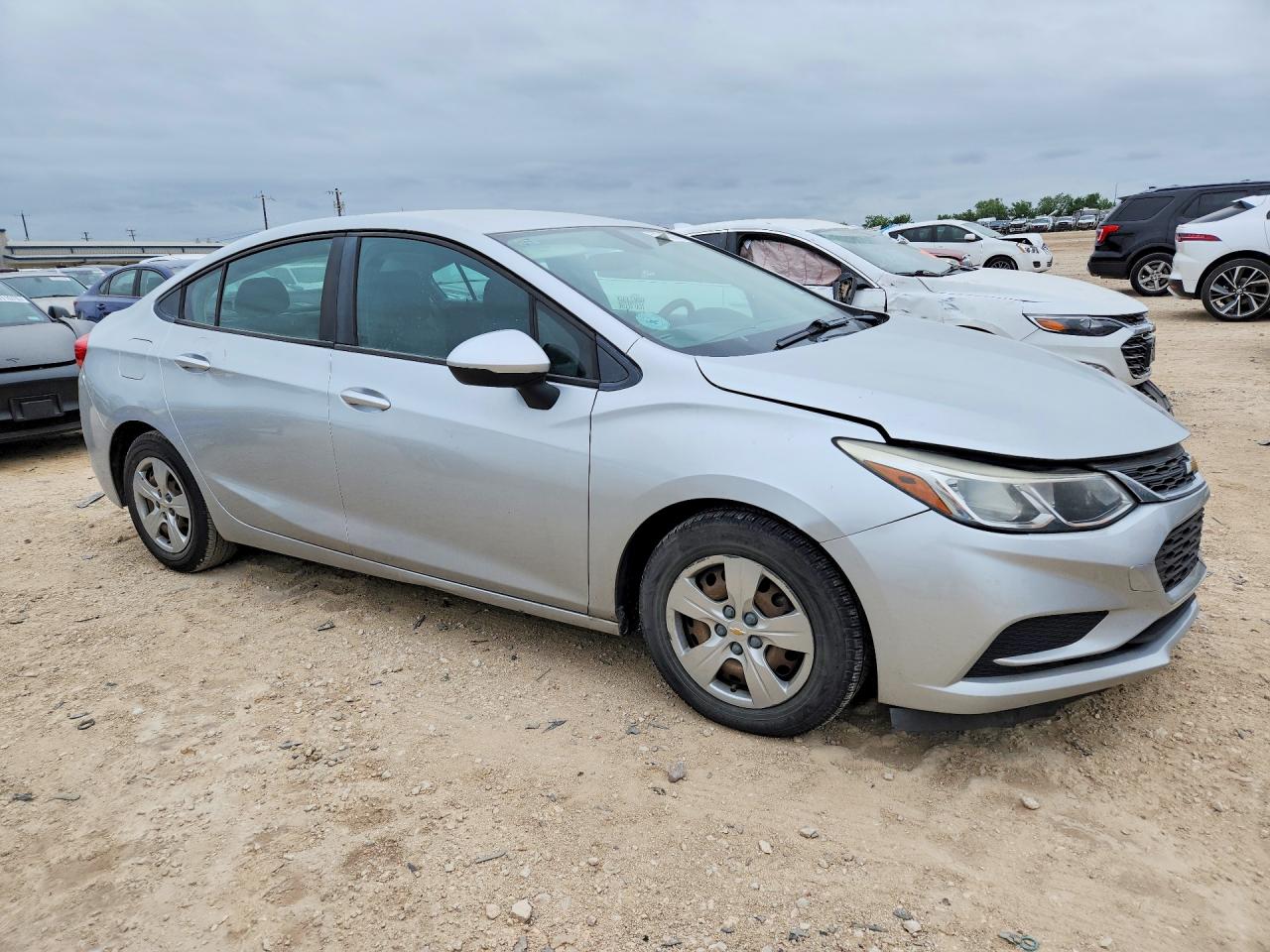 2016 CHEVROLET CRUZE LS photo 10