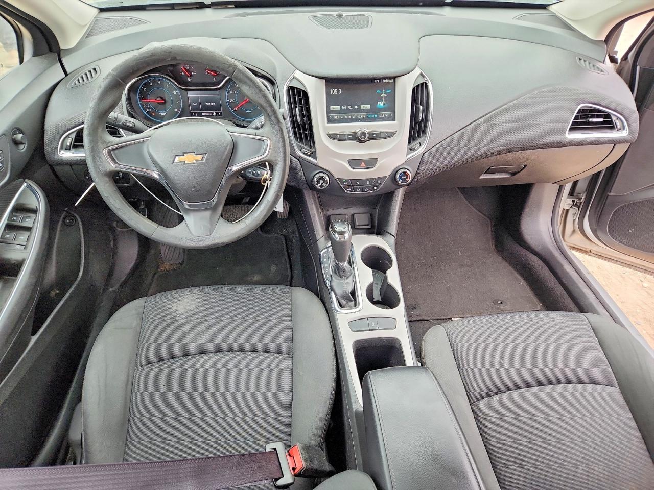 2016 CHEVROLET CRUZE LS photo 22