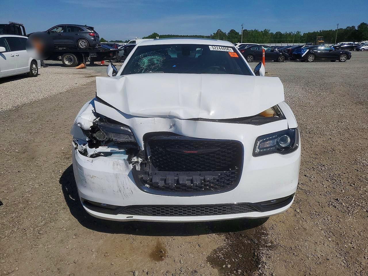 2023 CHRYSLER 300 S photo 9