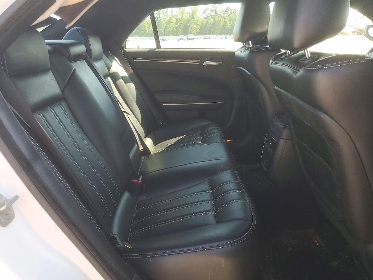2023 CHRYSLER 300 S photo 19