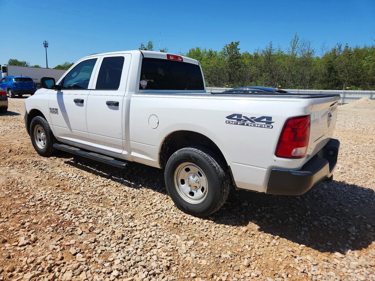 2018 RAM 1500 ST photo 3