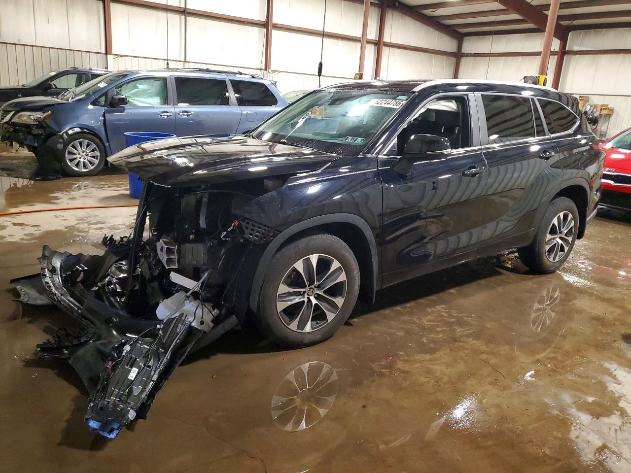 2024 TOYOTA HIGHLANDER
