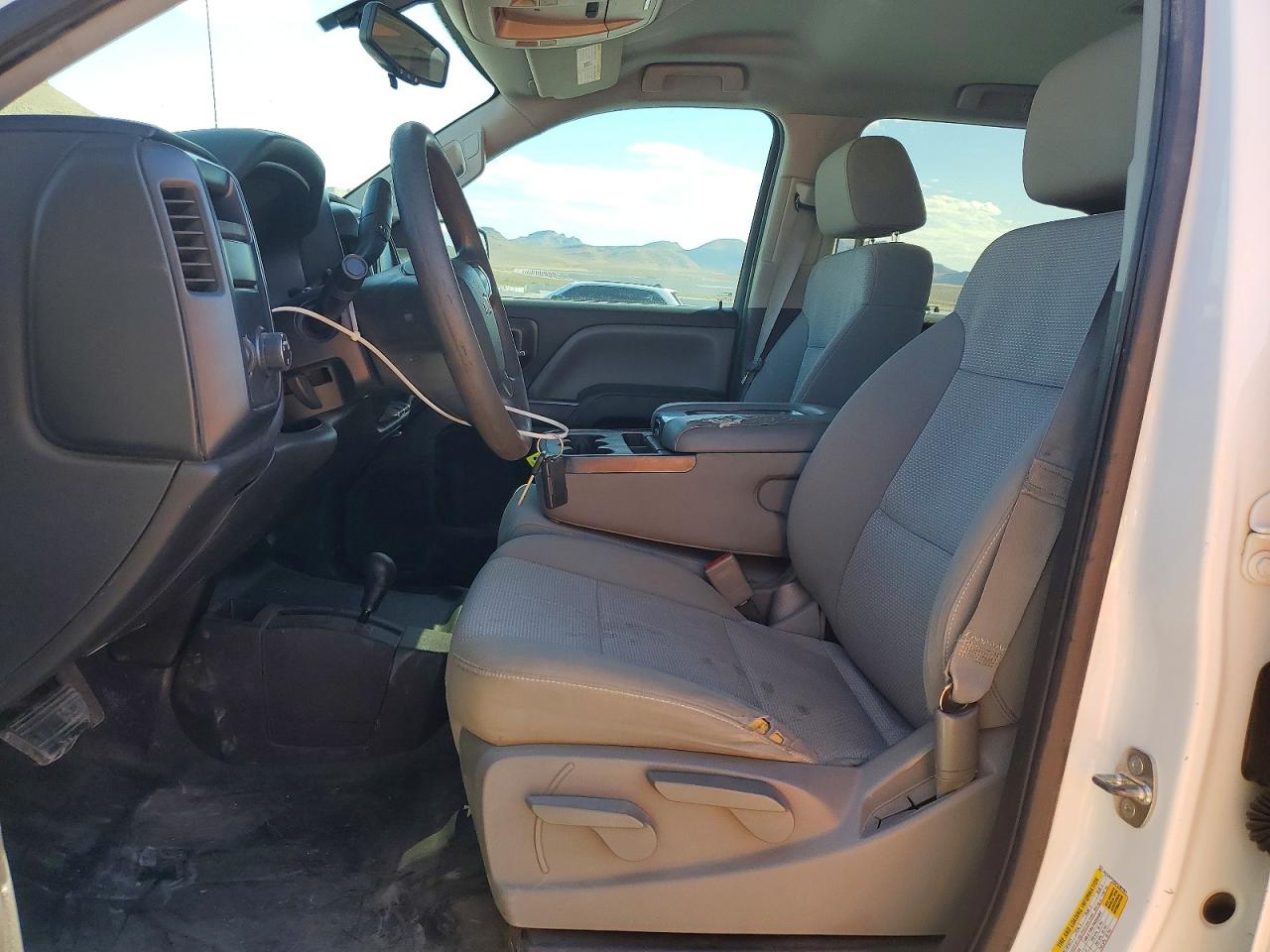 2015 CHEVROLET SILVERADO K1500 photo 7