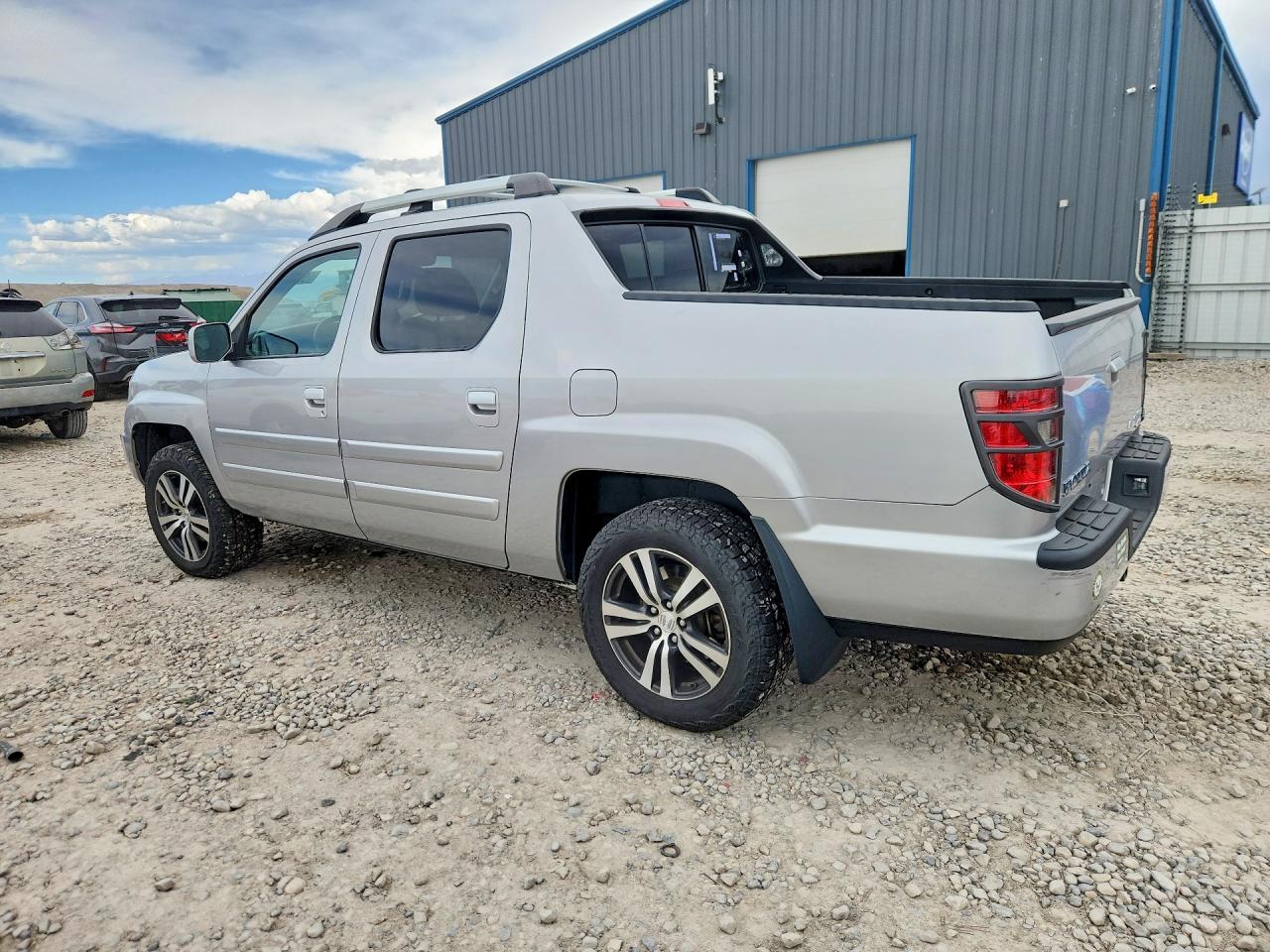 2014 HONDA RIDGELINE RTL photo 4