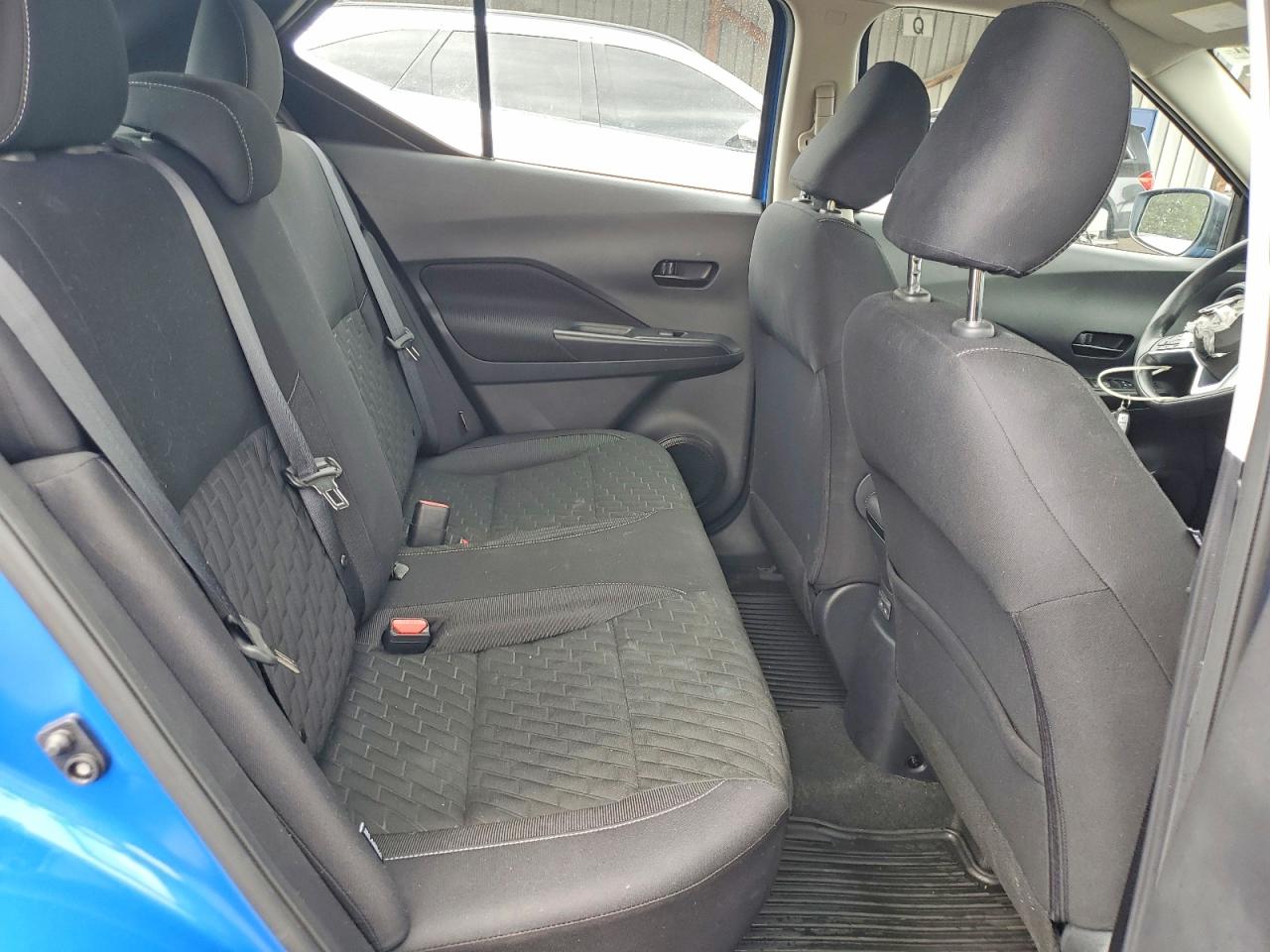 2022 NISSAN KICKS S photo 10