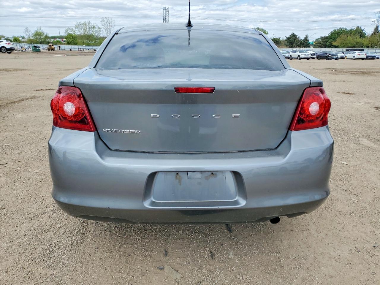 2013 DODGE AVENGER SE photo 11