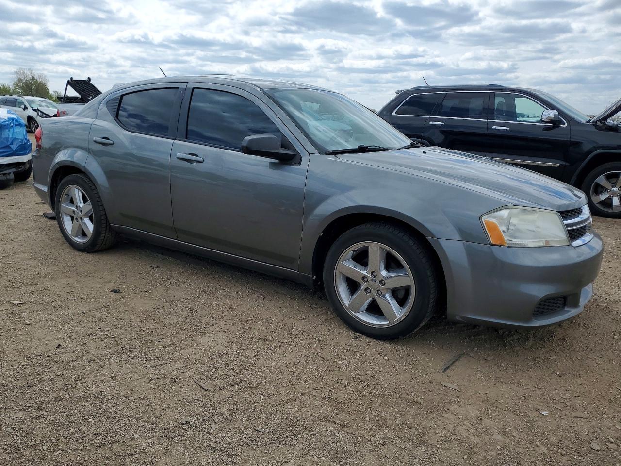 2013 DODGE AVENGER SE photo 7