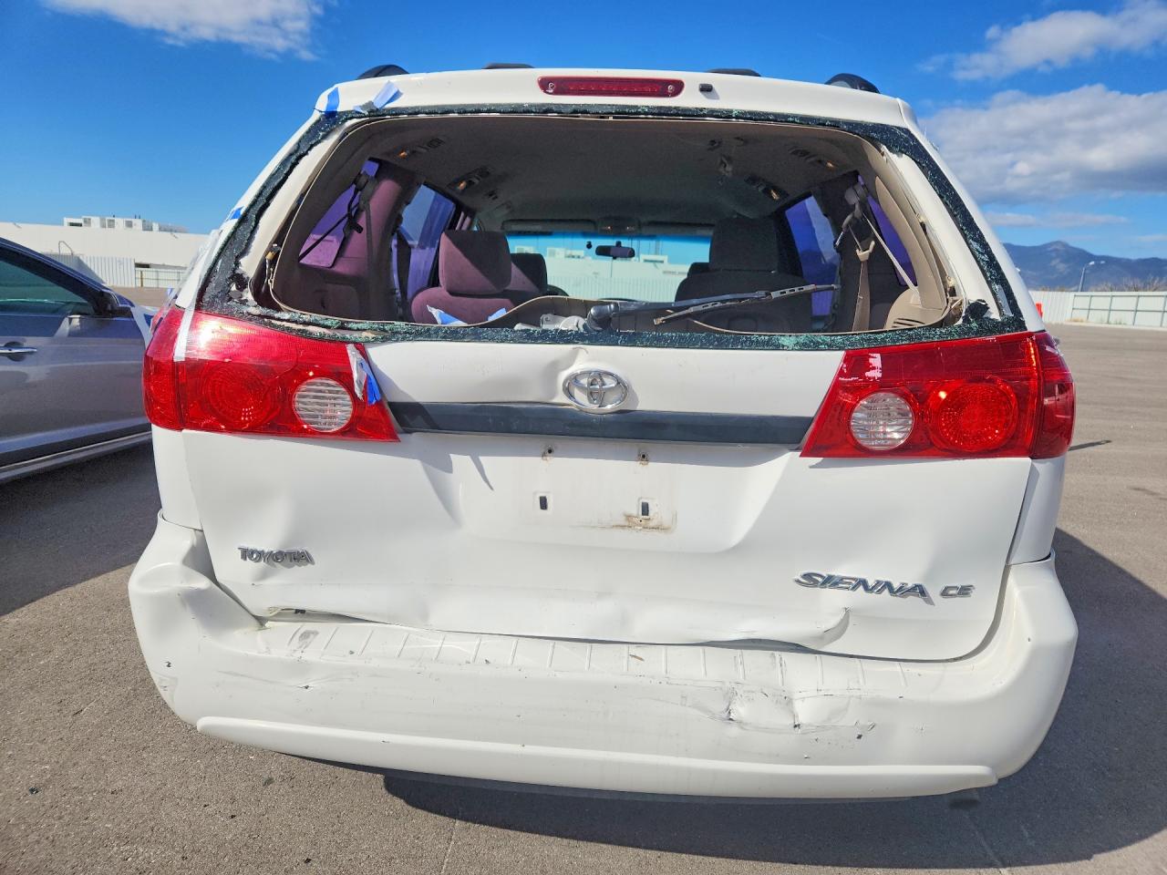 2006 TOYOTA SIENNA CE 8 PASSENGER photo 16