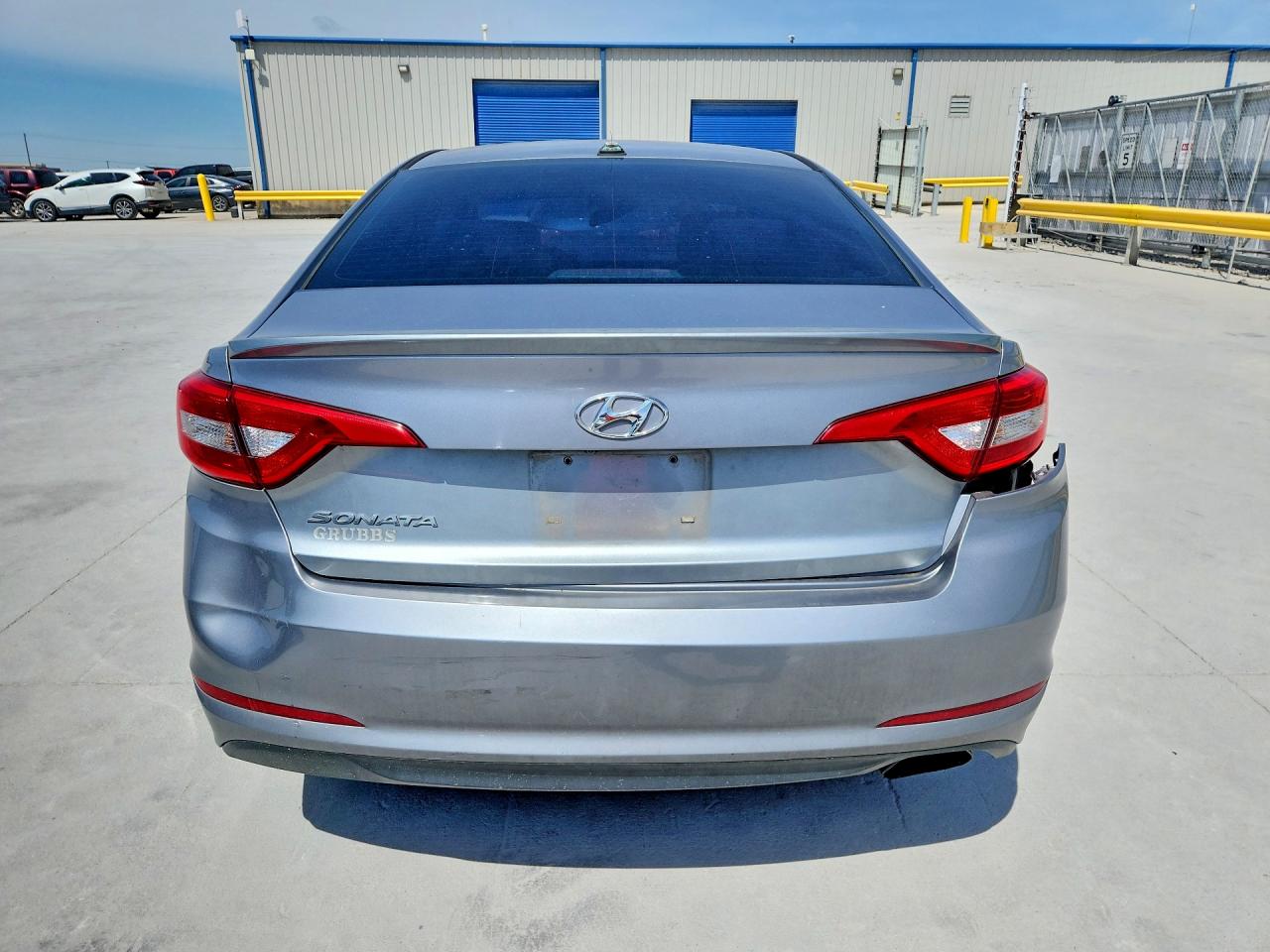 2016 HYUNDAI SONATA SE photo 6