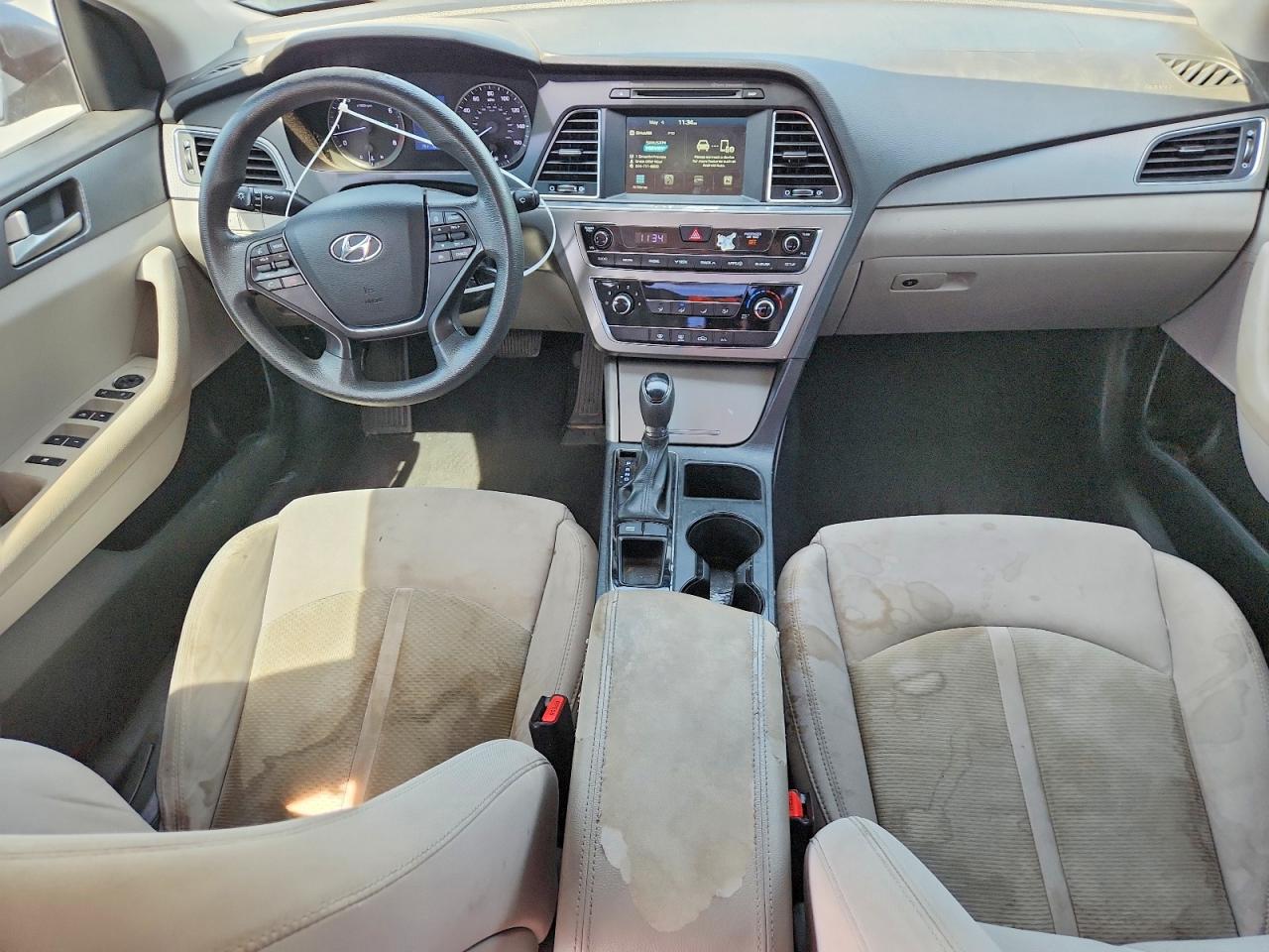 2016 HYUNDAI SONATA SE photo 8