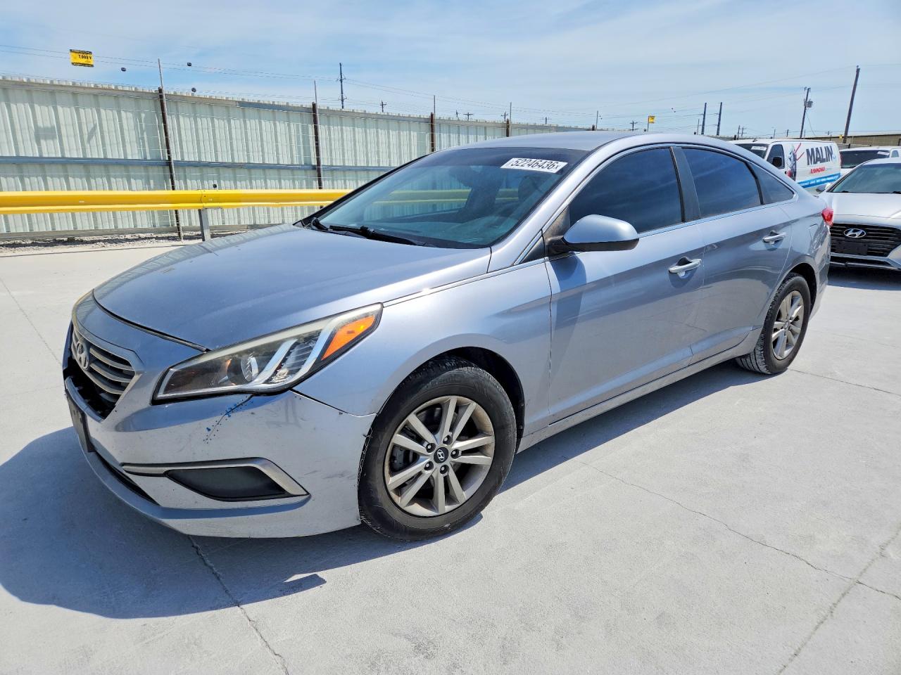 2016 HYUNDAI SONATA