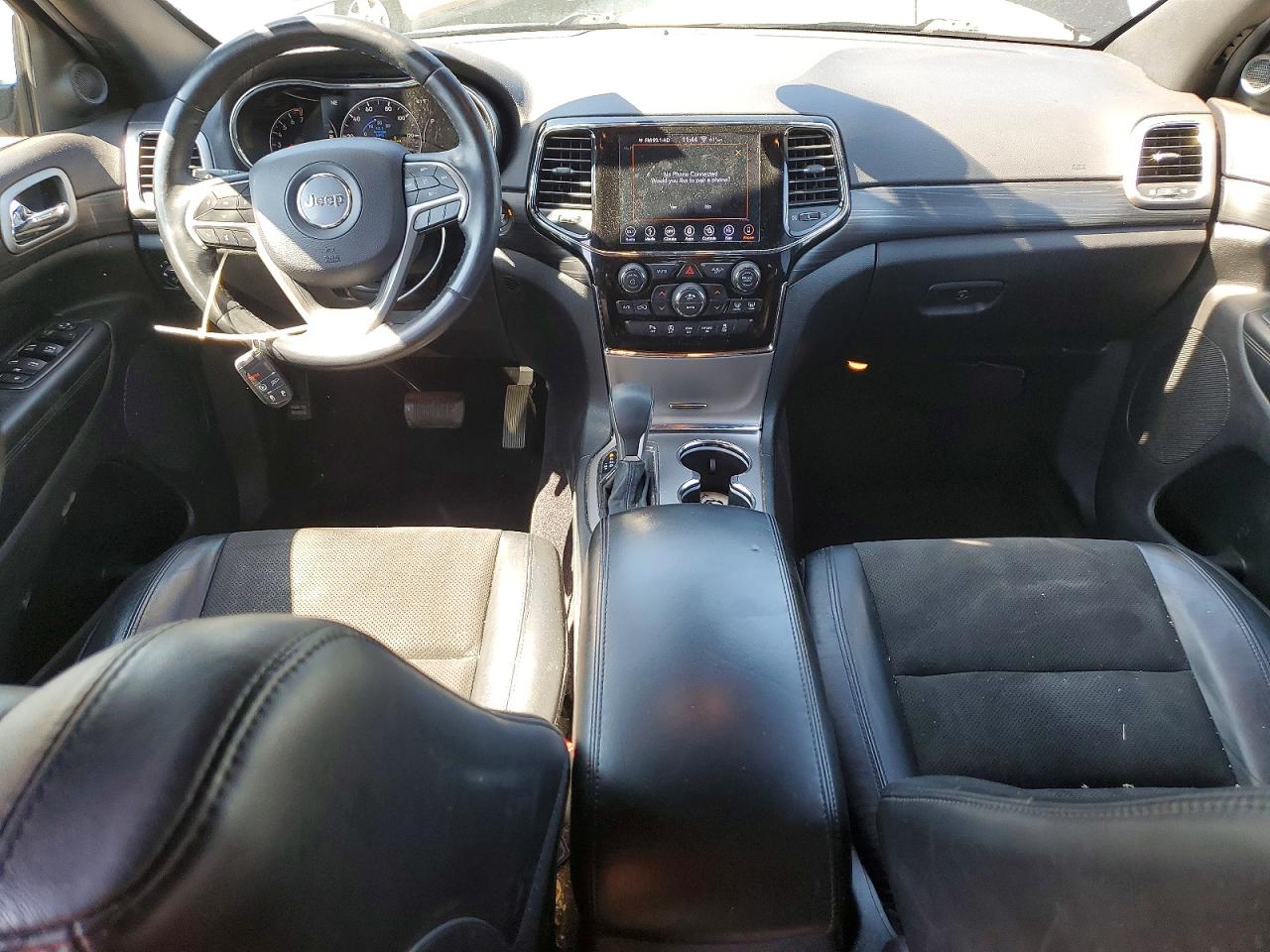 2019 JEEP GRAND CHEROKEE LAREDO photo 22