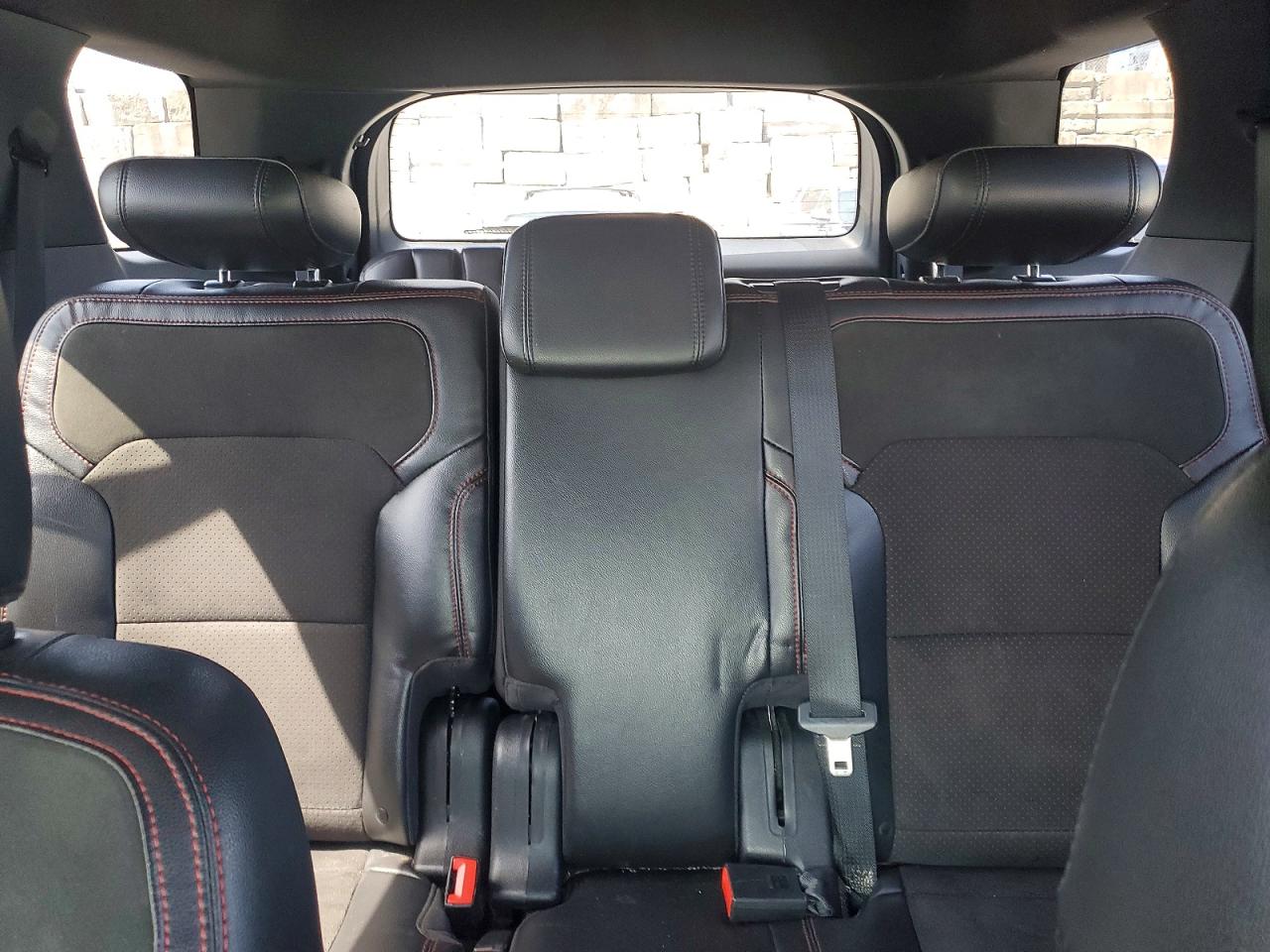 2018 FORD EXPLORER XLT photo 28