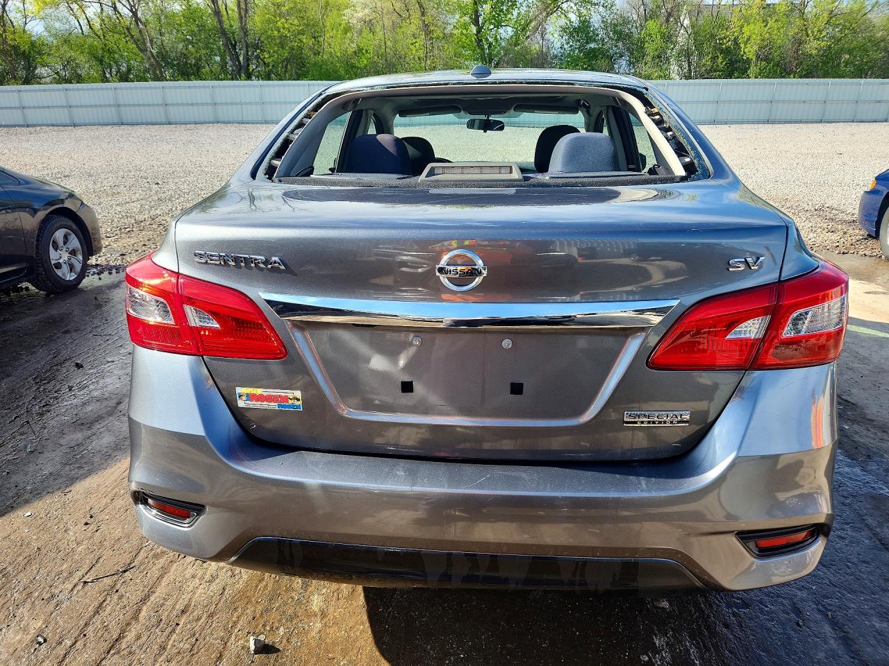 2019 NISSAN SENTRA SV photo 16