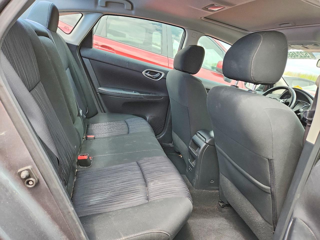 2019 NISSAN SENTRA SV photo 28