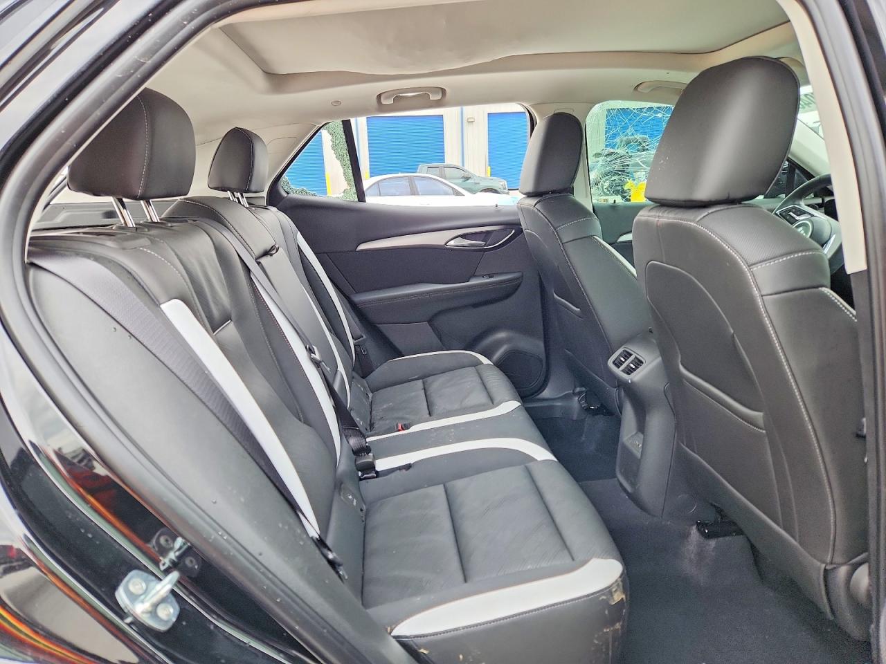 2024 BUICK ENVISION ESSENCE photo 21