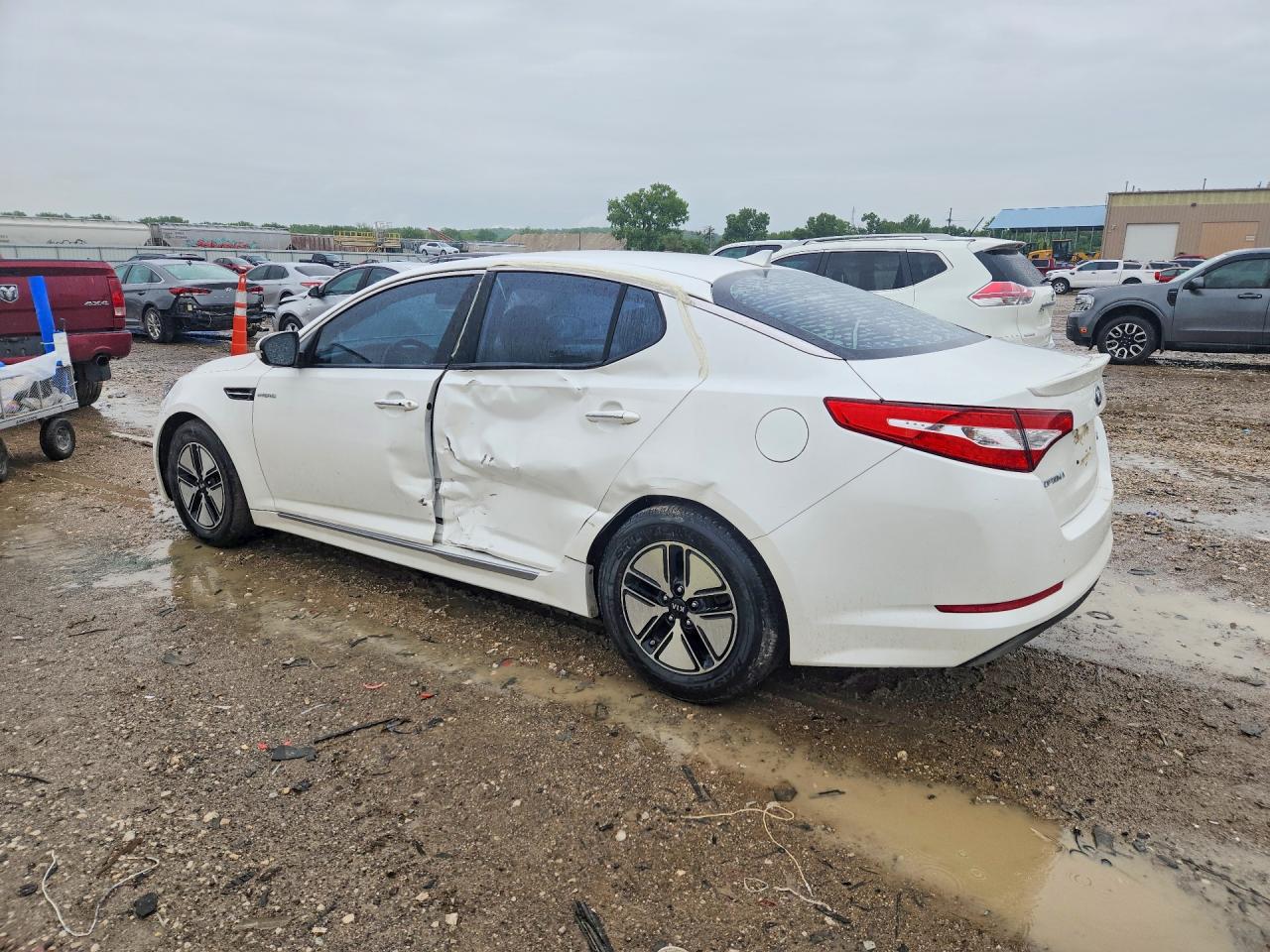 2013 KIA OPTIMA HYBRID photo 2