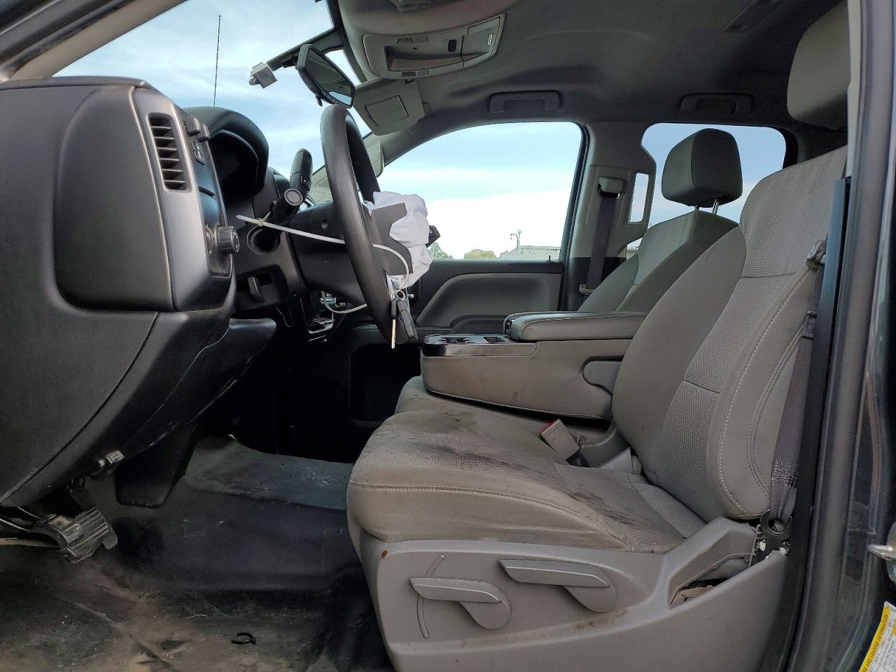 2017 CHEVROLET SILVERADO C1500 photo 13
