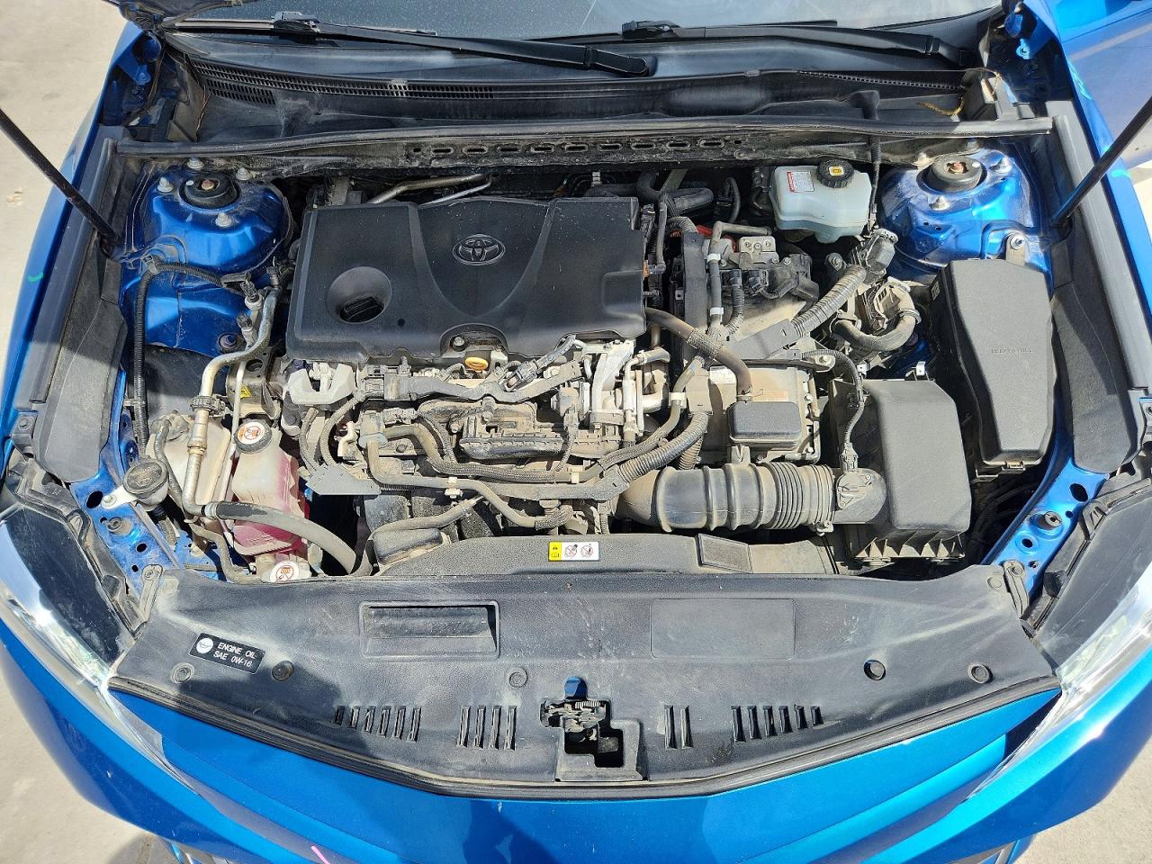 2020 TOYOTA CAMRY XLE photo 31