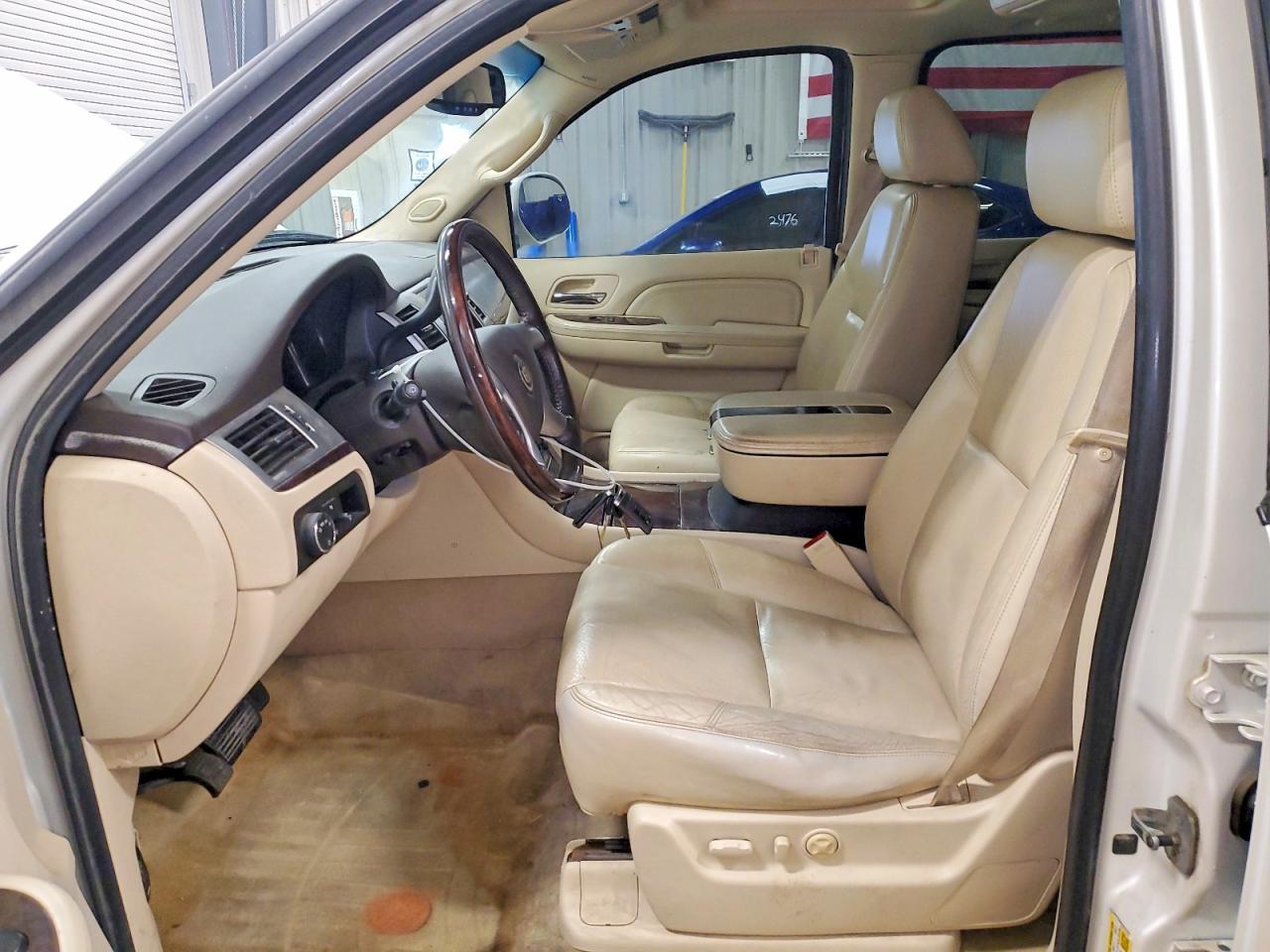 2008 CADILLAC ESCALADE ESV photo 7