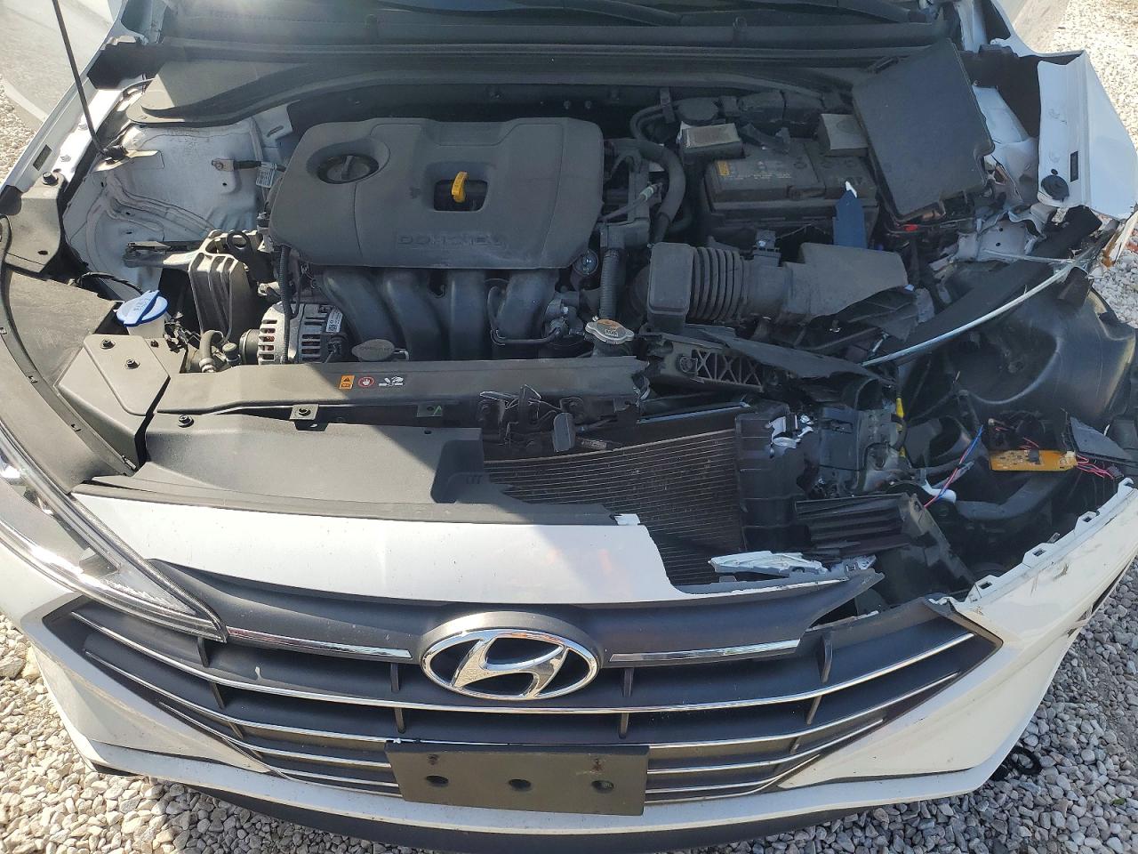 2020 HYUNDAI ELANTRA LIMITED photo 11