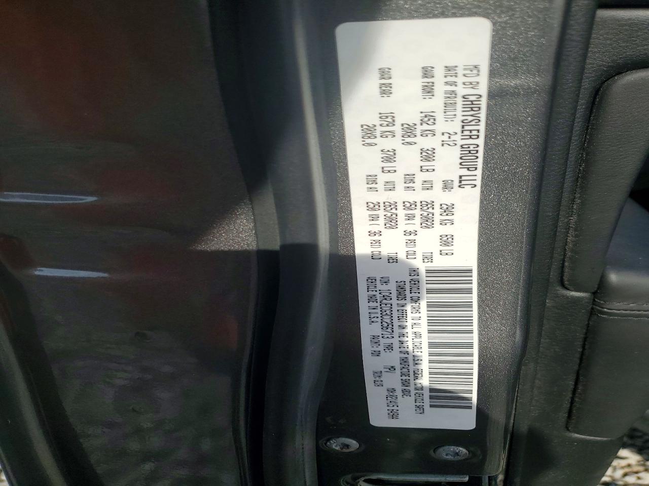 2012 JEEP GRAND CHEROKEE OVERLAND photo 14