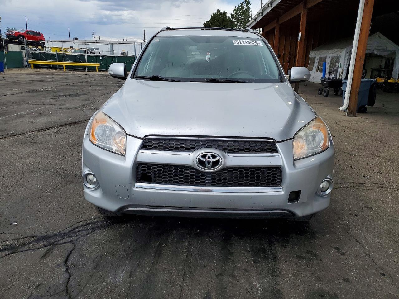 2012 TOYOTA RAV4 LIMITED photo 13