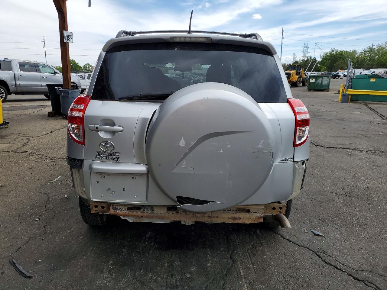 2012 TOYOTA RAV4 LIMITED photo 16