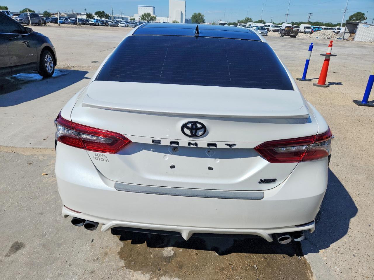 2023 TOYOTA CAMRY XSE photo 6