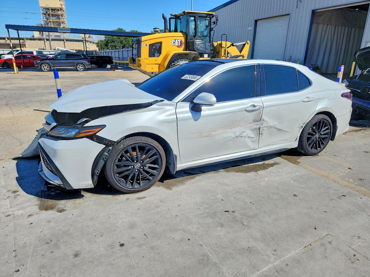 2023 TOYOTA CAMRY