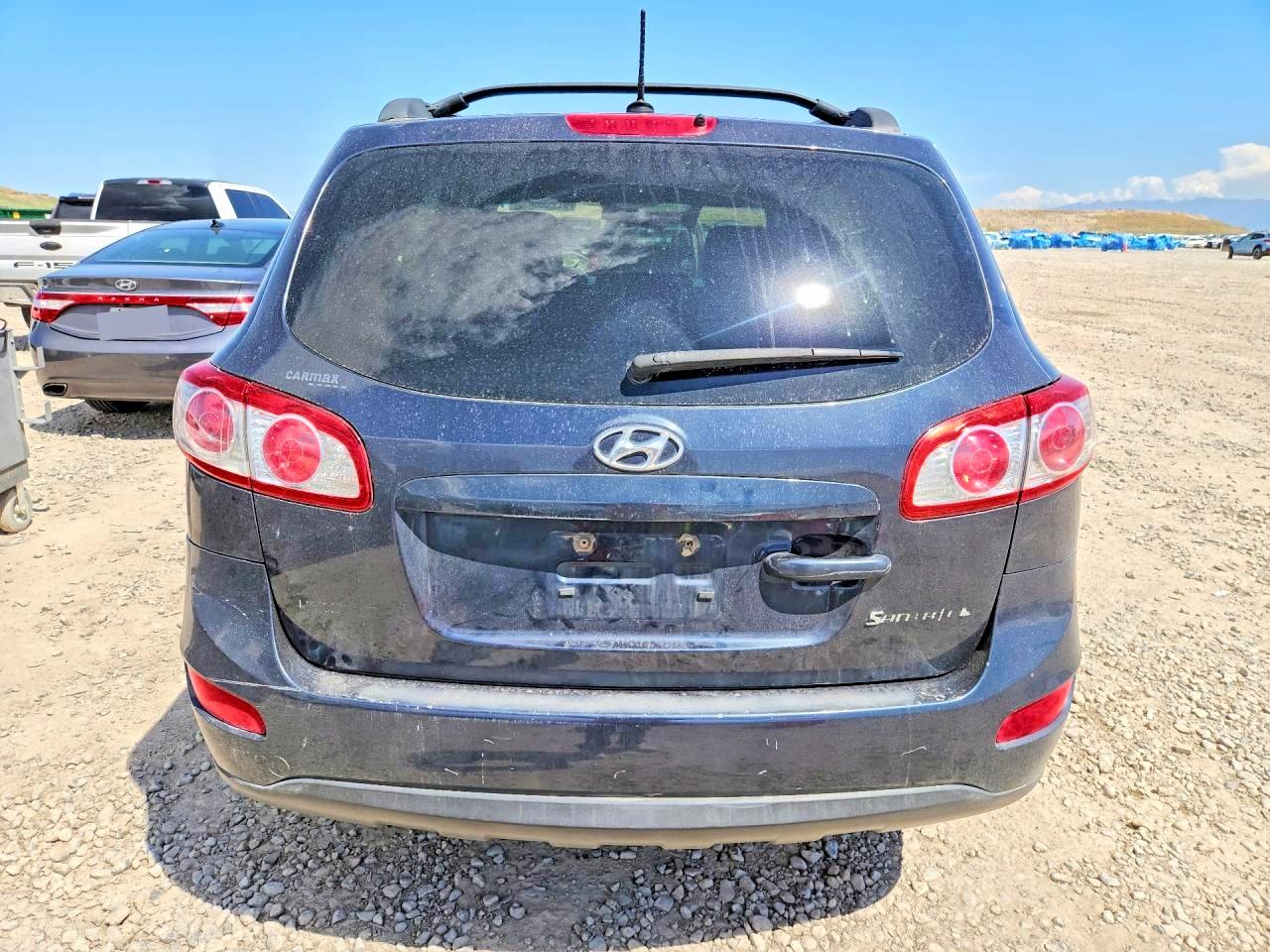 2011 HYUNDAI SANTA FE GLS photo 16