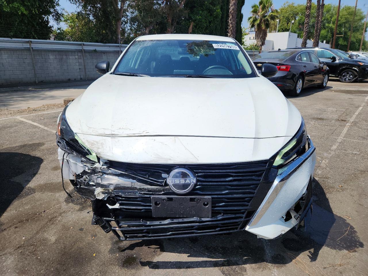 2025 NISSAN ALTIMA SV photo 9