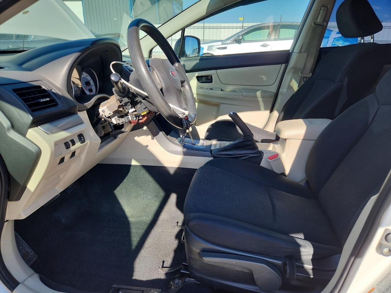 2012 SUBARU IMPREZA photo 13
