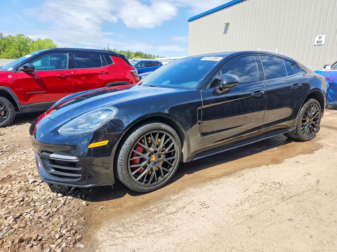 2018 PORSCHE PANAMERA