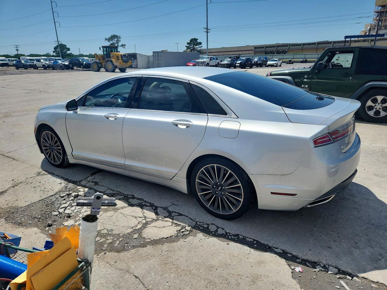 2015 LINCOLN MKZ photo 2