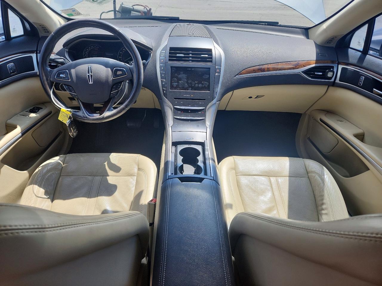 2015 LINCOLN MKZ photo 8