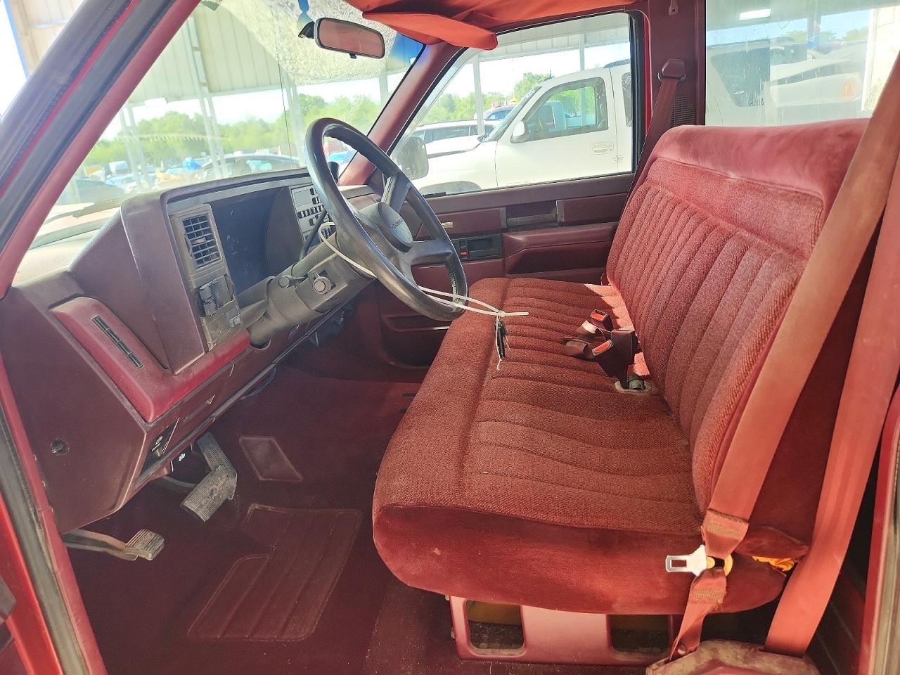 1989 CHEVROLET GMT-400 C1500 photo 13